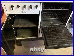 1930s Magic Chef gas stove/oven