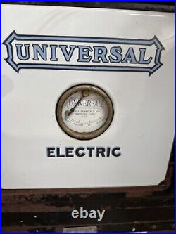 1930s Universal Electric Oven And Hot Plates