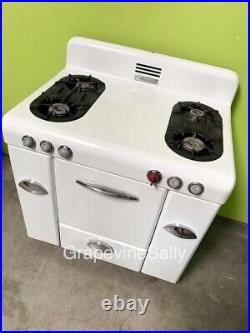 1940's Vintage 36 Magic Chef White Porcelain Enameled Gas Stove w Light & Timer