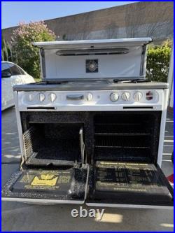 1940s Era Wedgewood Double Stove with 4 Burners + Griddle
