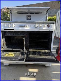 1940s Era Wedgewood Double Stove with 4 Burners + Griddle