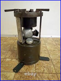 1943 Vintage Military US WW2 Field Cook Pack Stove Folding Footed (UNTESTED!) 1943 Vintage Military US WW2 Field Cook Pack Stove Folding Footed (UNTESTED!)