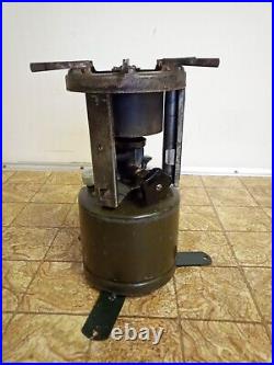 1943 Vintage Military US WW2 Field Cook Pack Stove Folding Footed (UNTESTED!) 1943 Vintage Military US WW2 Field Cook Pack Stove Folding Footed (UNTESTED!)