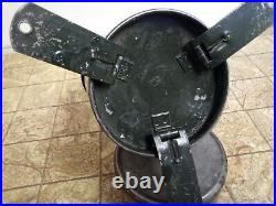 1943 Vintage Military US WW2 Field Cook Pack Stove Folding Footed (UNTESTED!) 1943 Vintage Military US WW2 Field Cook Pack Stove Folding Footed (UNTESTED!)