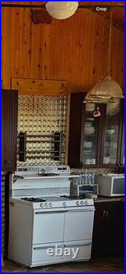 1950's Vintage Wedgewood 4 burner gas stove