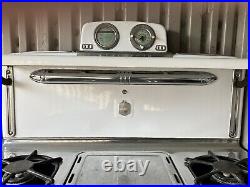 1950's Vintage Wedgewood 4 burner gas stove