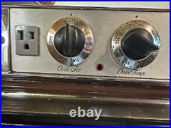 1960's Vintage General Electric Stove