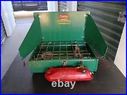 1960s Coleman Camp Fuel Stove #425E 2 Burner Red Fuel Tank Made USA? Nice1