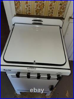 21 Magic Chef Porcelain Enamel Gas Range 1940s A+ Condition WORKS! CT Local