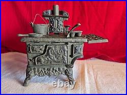 American MINIATURE CAST-IRON STOVE Crescent Salesmans Sample, Vintage Toy