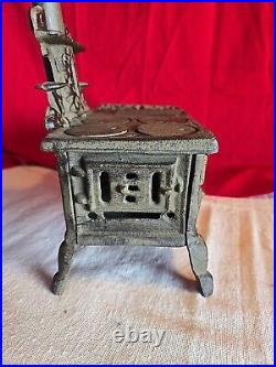 American MINIATURE CAST-IRON STOVE Crescent Salesmans Sample, Vintage Toy