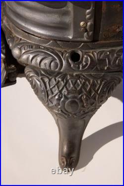 Antique 1897 Wood Stove Umpire Estate C Cast Iron Upright Hamilton F. L. Kahn