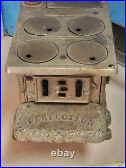 Antique 19th C. PERFECTION Salesman's Sample Cast Iron Stove with Accessories