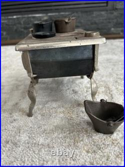 Antique 19th C. PERFECTION Salesman's Sample Cast Iron Stove with Accessories