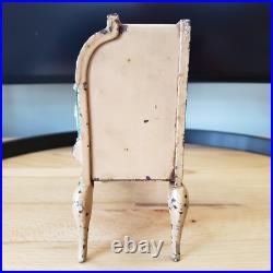 Antique Arcade Cast Iron Hotpoint Electric Stove with 3 Cast Iron Skillets