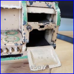 Antique Arcade Cast Iron Hotpoint Electric Stove with 3 Cast Iron Skillets