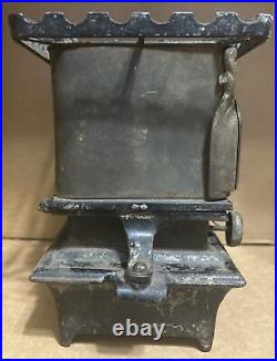 Antique Brightest & Best Cast Iron Heater /Stove (Sad) Used