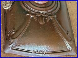 Antique Cast Iron Parlor Stove Top With Finial