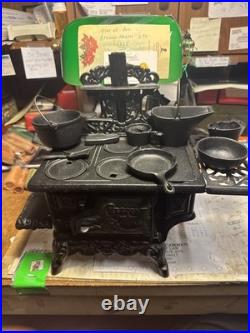 Antique Crescent Cast Iron Salesman Sample Stove (pretty Much Complete)