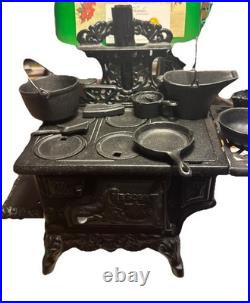 Antique Crescent Cast Iron Salesman Sample Stove (pretty Much Complete)