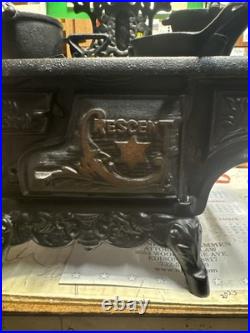 Antique Crescent Cast Iron Salesman Sample Stove (pretty Much Complete)