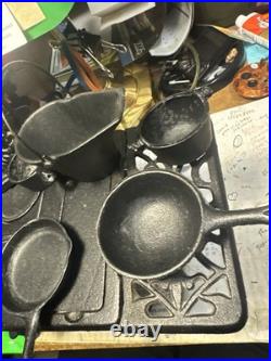 Antique Crescent Cast Iron Salesman Sample Stove (pretty Much Complete)