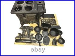Antique Crescent Cast Iron Salesman Sample Stove (pretty Much Complete)