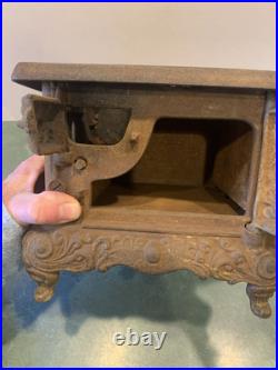 Antique EAGLE Lancaster Brand Cast Iron Salesman Sample Stove Child Toy