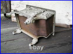Antique EAGLE Lancaster Brand Cast Iron Salesman Sample Stove Child Toy