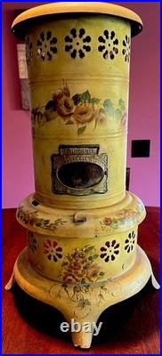 Antique Early 1900s TROPICAL Smokeless Oil Heater Rare Floral Design. 24hx 15w