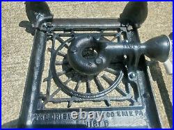 Antique GRISWOLD No 502 Cast Iron 2 Burner Gas Stove