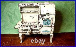 Antique Hubley Cast Iron Eagle Gas Range Kitchen Stove Gas Range Toy 1926 Antique Hubley Cast Iron Eagle Gas Range Kitchen Stove Gas Range Toy 1926