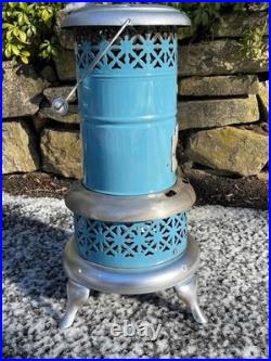 Antique Robin Egg Blue Enamel 260C Perfection Oil Kero Parlor Cabin Heater Stove