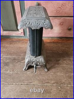 Antique The Union Stove Works Jewel No. 4 Grand Cast Iron Gas Parlor Stove