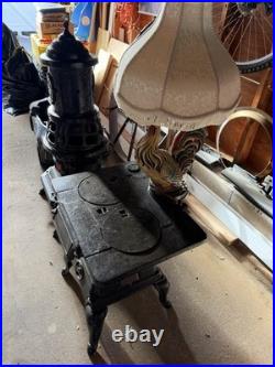 Antique / Vintage Cast Iron Stoves