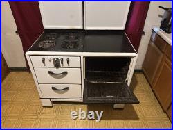 Antique WORKING Gas Stove