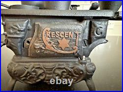 CRESCENT Vintage Mini Cast Iron Wood Stove Pots Pans Salesman Sample Toy