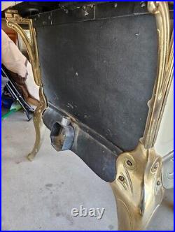 Circa 1910 Standard Electric Stove In Excellent Cosmetic Condition. Very Rare