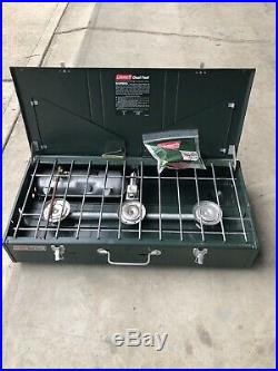 Coleman 3-burner powerhouse dual fuel stove Model 428
