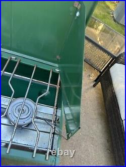 Coleman 426E Three 3 Burner Camp Stove 6/82 With Instructions -Rusty- Possibly New Coleman 426E Three 3 Burner Camp Stove 6/82 With Instructions -Rusty- Possibly New