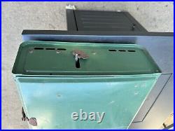 Coleman 426E Three 3 Burner Camp Stove 6/82 With Instructions -Rusty- Possibly New Coleman 426E Three 3 Burner Camp Stove 6/82 With Instructions -Rusty- Possibly New
