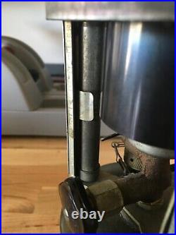 Coleman 520 pocket stove made by American 1944 good condition working