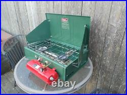 Colemen Camp Gas Stove #413H 2 Burner Dated 09/83 Made USA? Nice1
