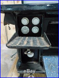 Country Charm Cast Iron Electric Stove Country Charm Cast Iron Electric Stove