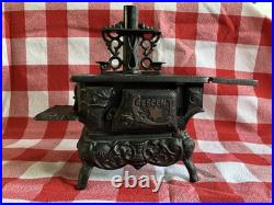 Crescent Cast Iron Vintage Child's Stove Complete