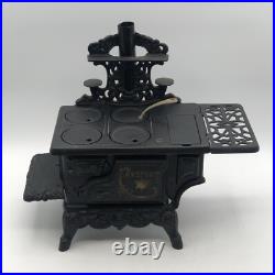 Crescent Cast Iron Vintage Stove Salesmen's Sample Or Doll Size Toy Set Replica