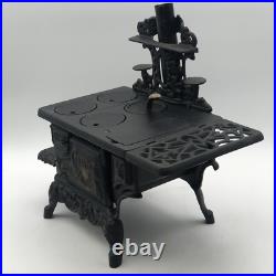Crescent Cast Iron Vintage Stove Salesmen's Sample Or Doll Size Toy Set Replica