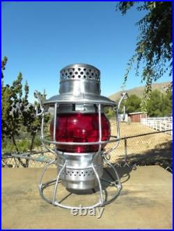 DULUTH MISSABE & IRON RANGE RAILROAD LANTERN Signal Red Lantern Globe