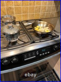 Dacor RSD30S 30 Inch Dual-Fuel Convection Range with Sealed Gas Burners