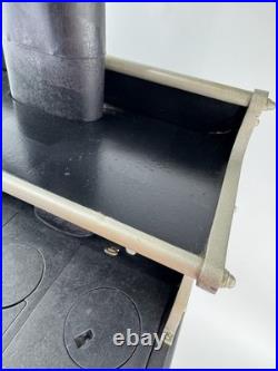 Fantastic Antique Cast Iron Cooking Stove Salesman Sample Quick Meal Miniature